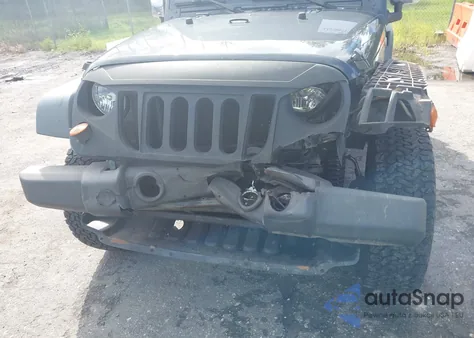 2010 Jeep Wrangler Sport из США, поврежденный, VIN 1J4GA2D1XAL141114